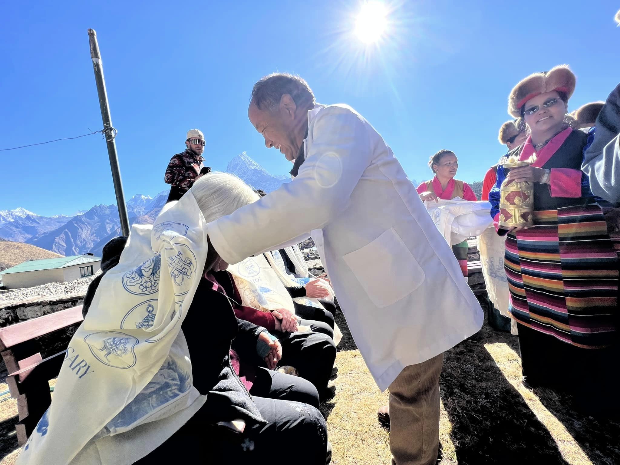 khumbu-eye-camp (7)1700362897.jpg